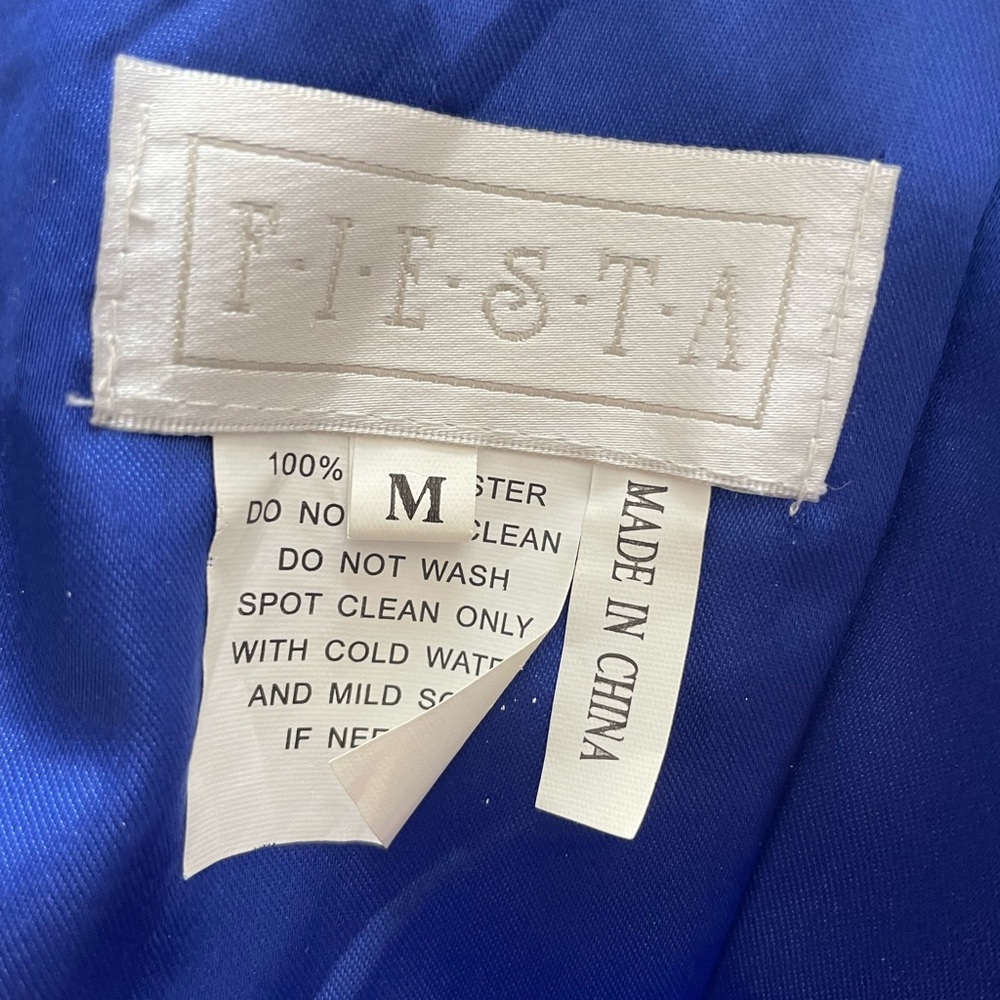 Gorgeous Royal Blue Formal Dress by Fiesta size M - Picture 6 of 7